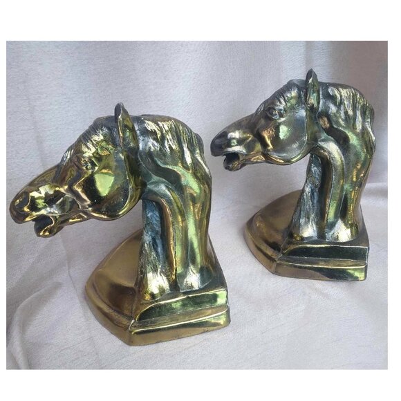 Exquisite Vintage Pair of Cast Solid Brass Horse Head bookends - Picture 5 of 9